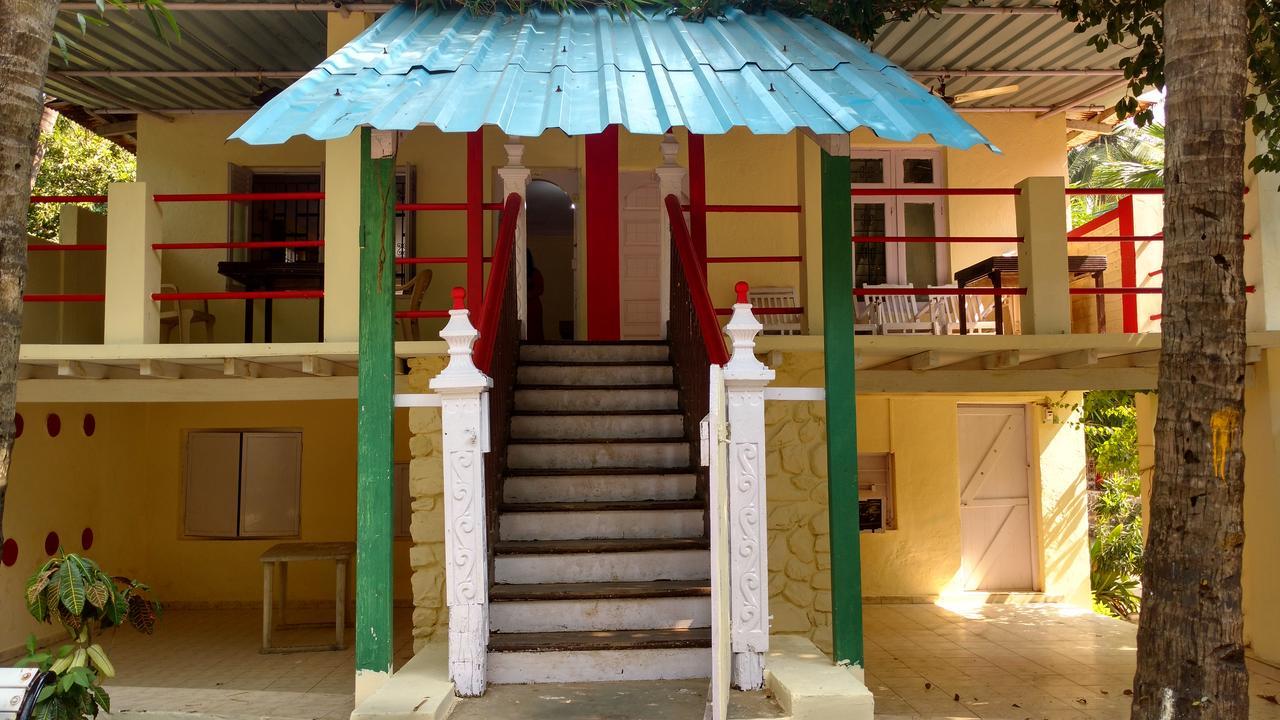 Domonica Holiday Homes Тхане Экстерьер фото